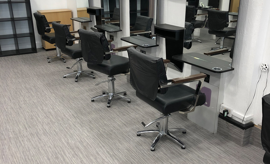 Laminate flooring contractor in Rugby